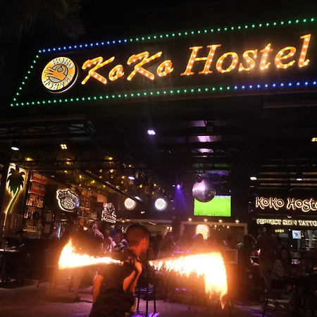 Koko Party Hostel 18-40-2